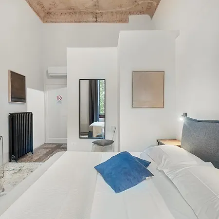 Three D'azeglio 12 Florence